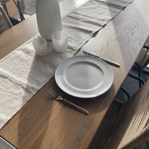 SET: gedeckter Tisch | 50 PAX